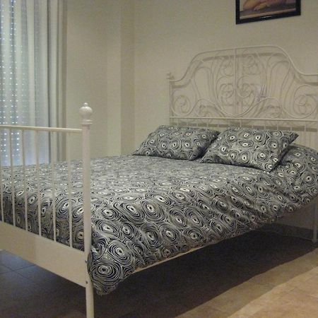 Hostal Alfajarin El Burgo de Ebro Room photo