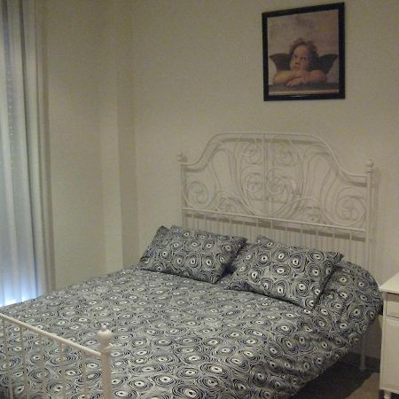Hostal Alfajarin El Burgo de Ebro Room photo