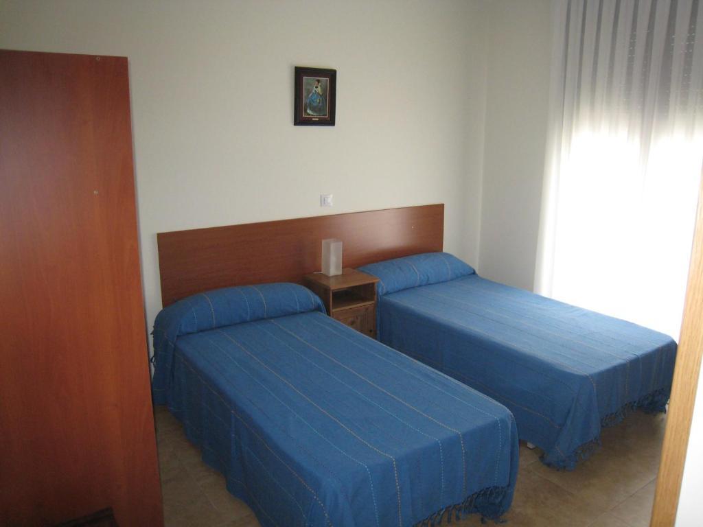 Hostal Alfajarin El Burgo de Ebro Room photo